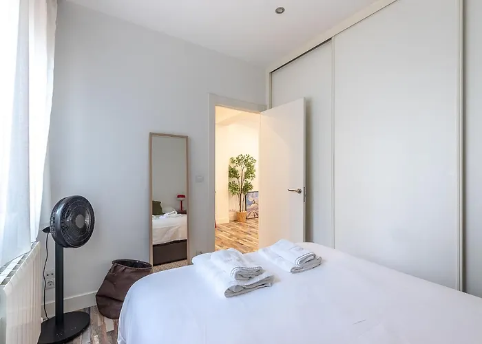 Gran Bilbao Vi By Aston شقة باراكالدو